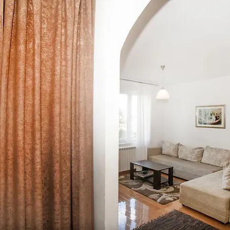 Rubin Apartment